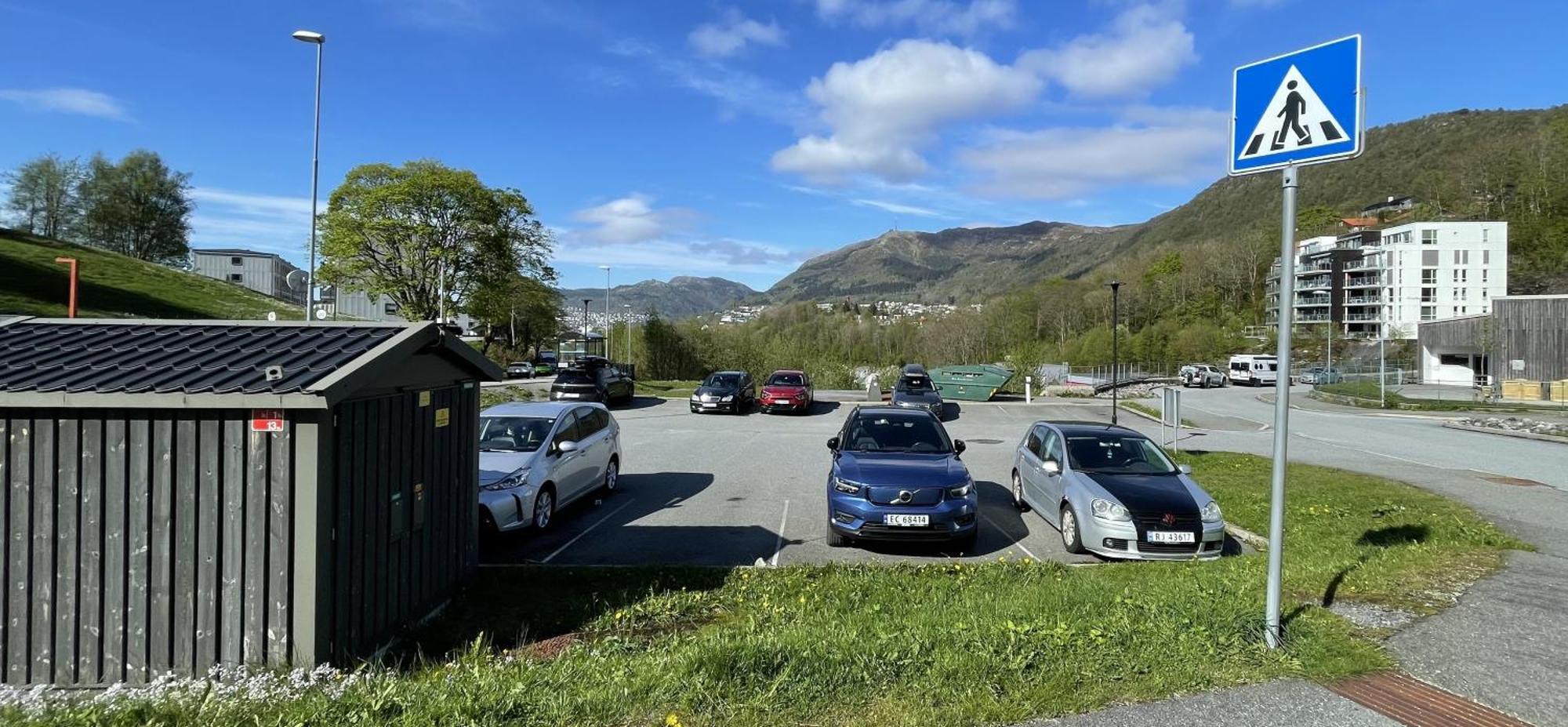 3 Sleeping Rooms For 82M2 Which Direct Traffic To Airport And City Center Bergen Extérieur photo