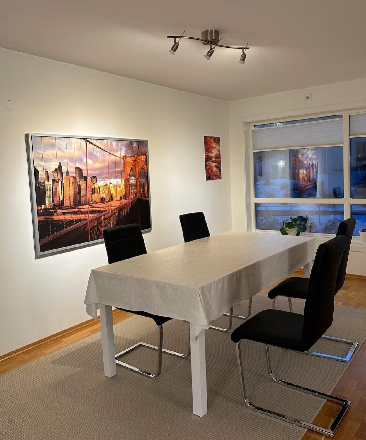 3 Sleeping Rooms For 82M2 Which Direct Traffic To Airport And City Center Bergen Extérieur photo