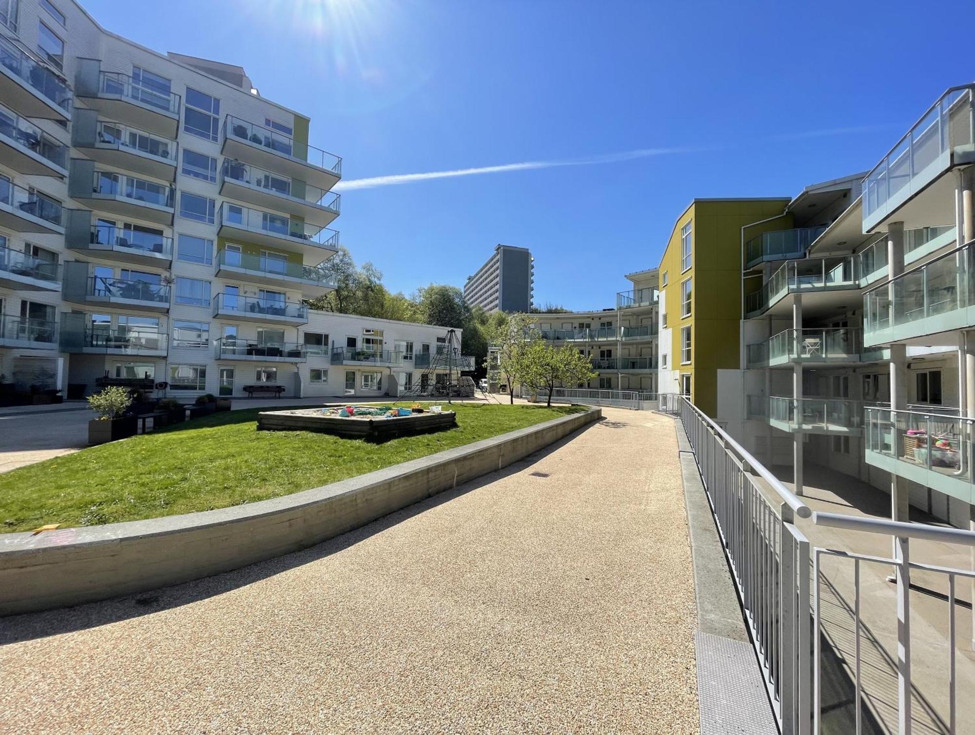 3 Sleeping Rooms For 82M2 Which Direct Traffic To Airport And City Center Bergen Extérieur photo